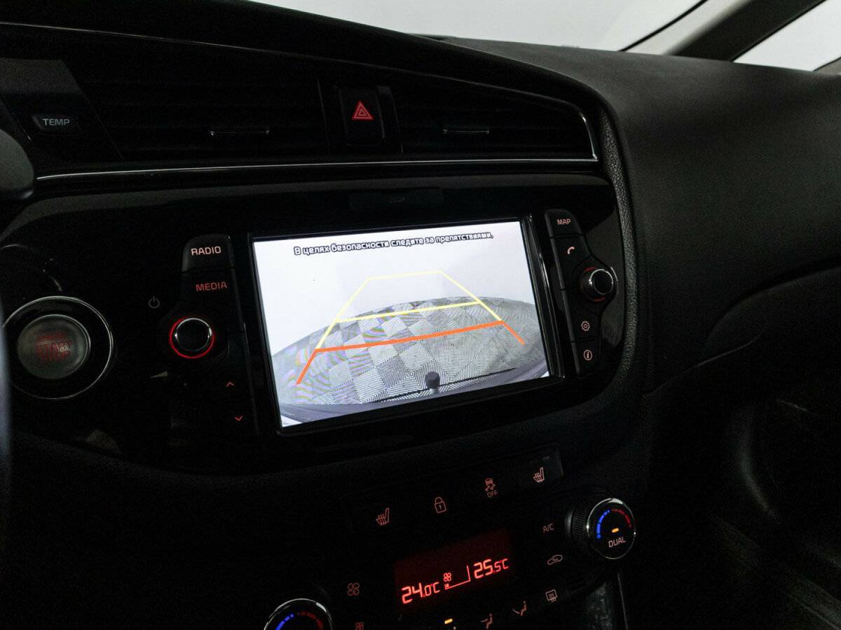 Купить Kia Ceed с пробегом. Фото: #15