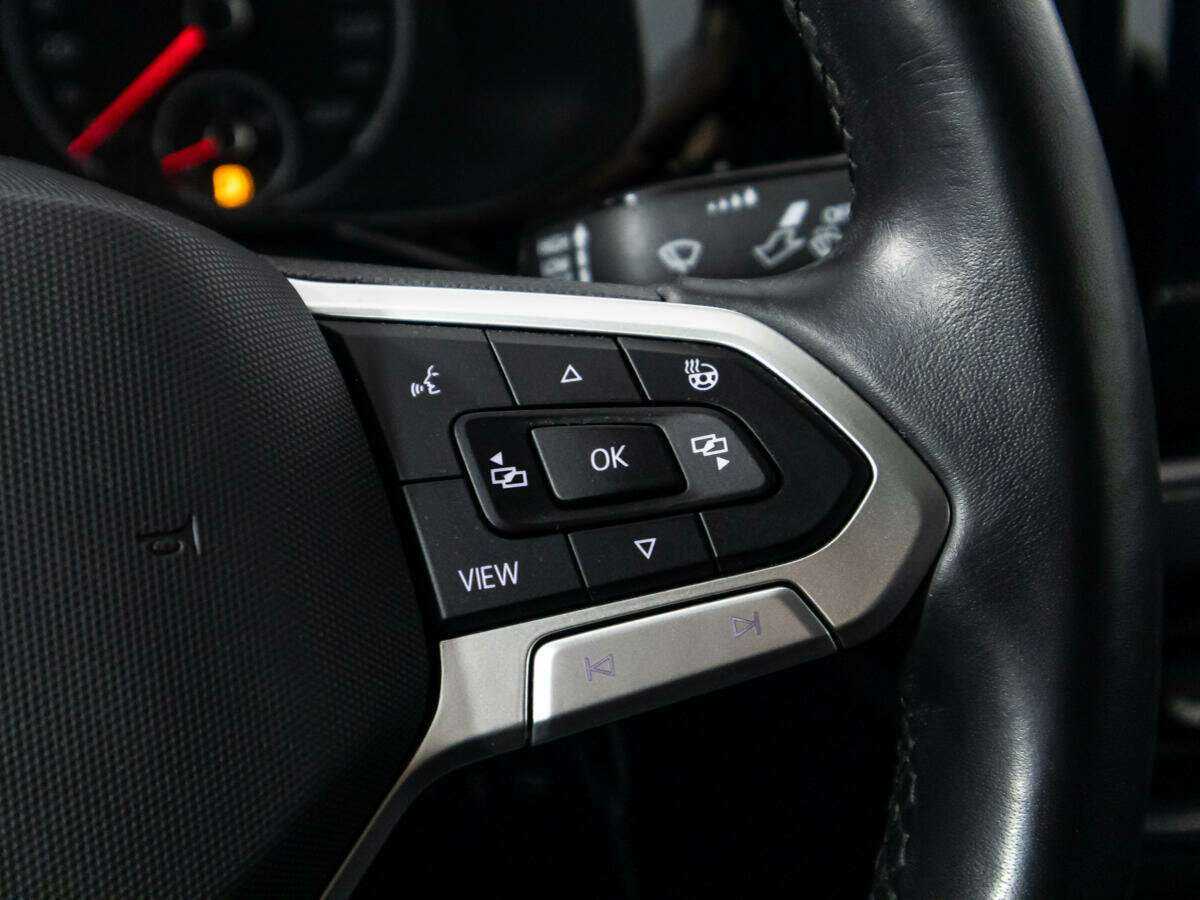 Купить Volkswagen Polo с пробегом. Фото: #15