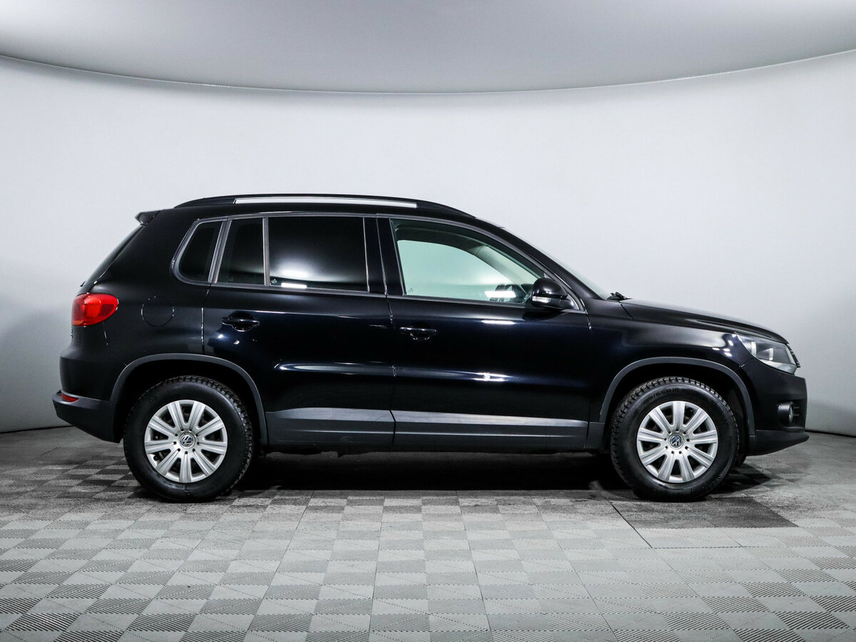Купить Volkswagen Tiguan с пробегом. Фото: #3
