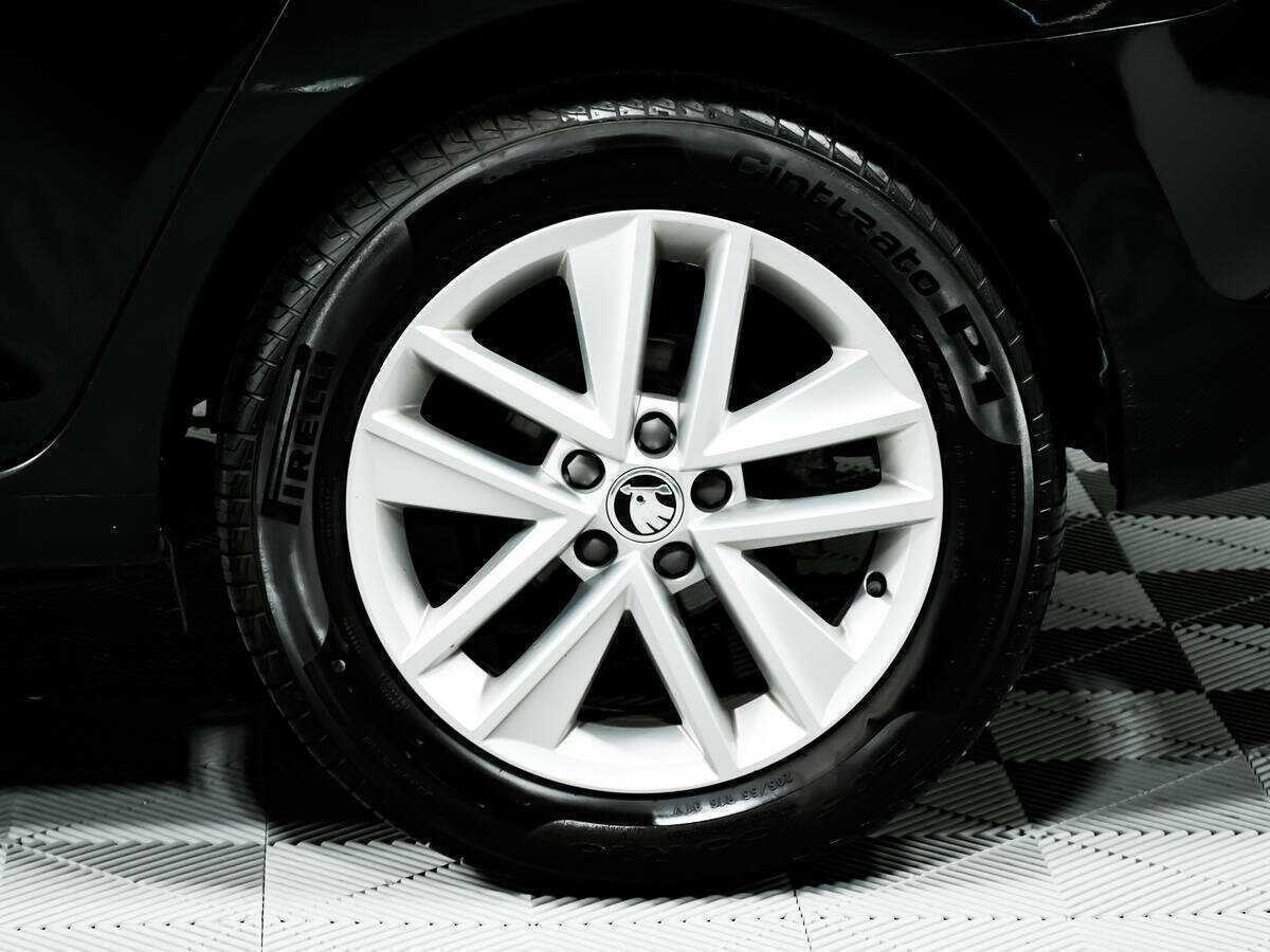 Купить Skoda Rapid с пробегом. Фото: #13