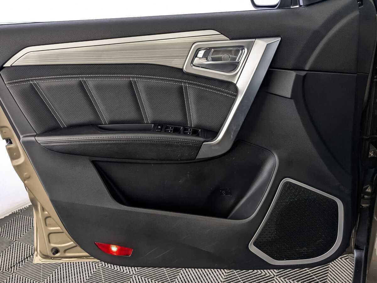 Купить Geely Emgrand X7 с пробегом. Фото: #18