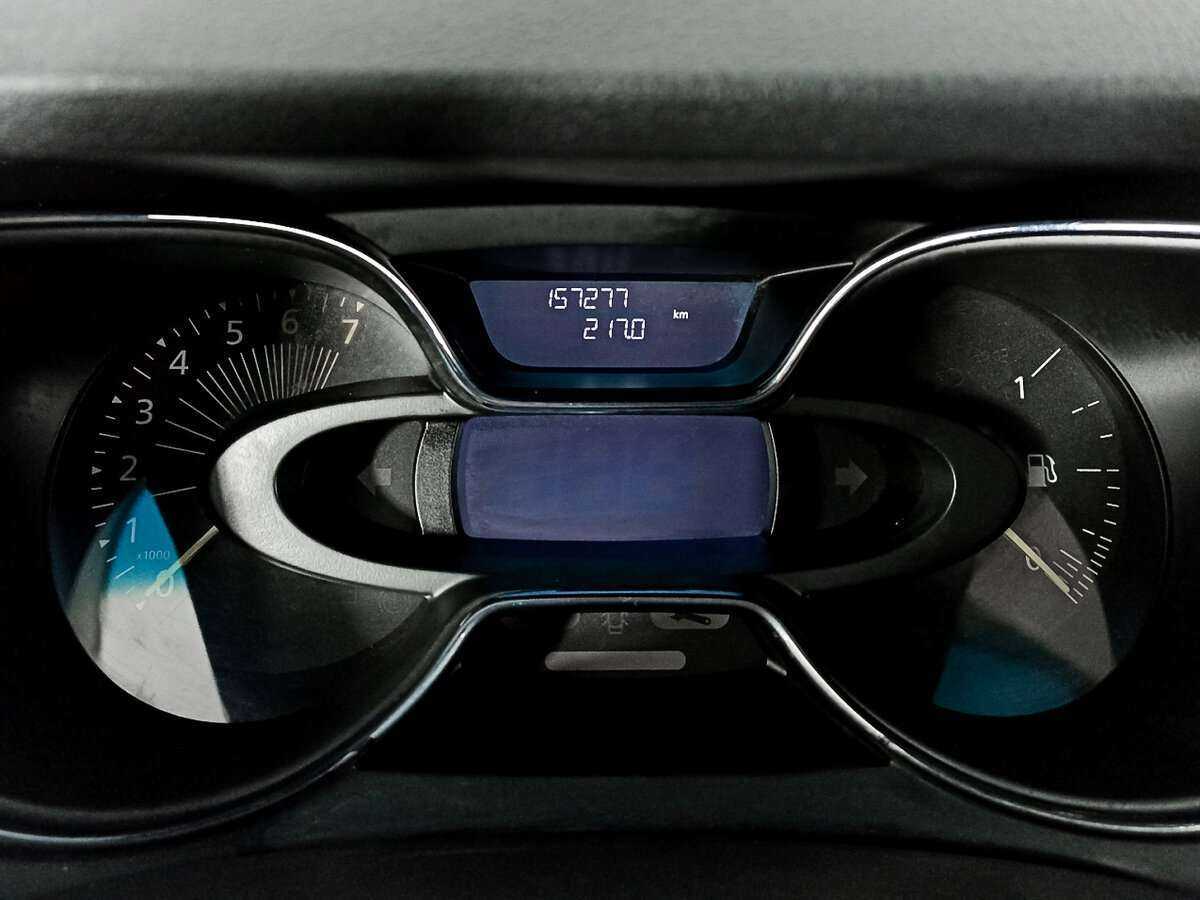 Купить Renault Kaptur с пробегом. Фото: #8
