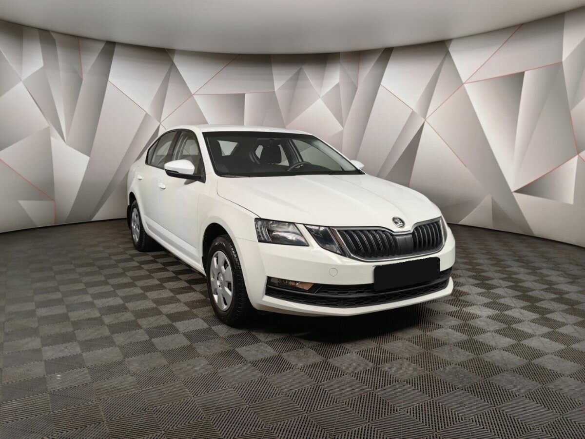 Купить Skoda Octavia с пробегом. Фото: #2