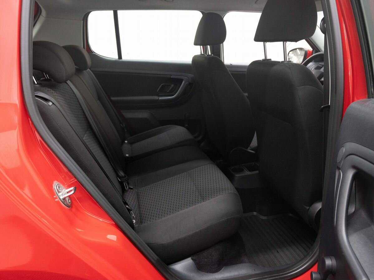 Купить Skoda Fabia с пробегом. Фото: #10