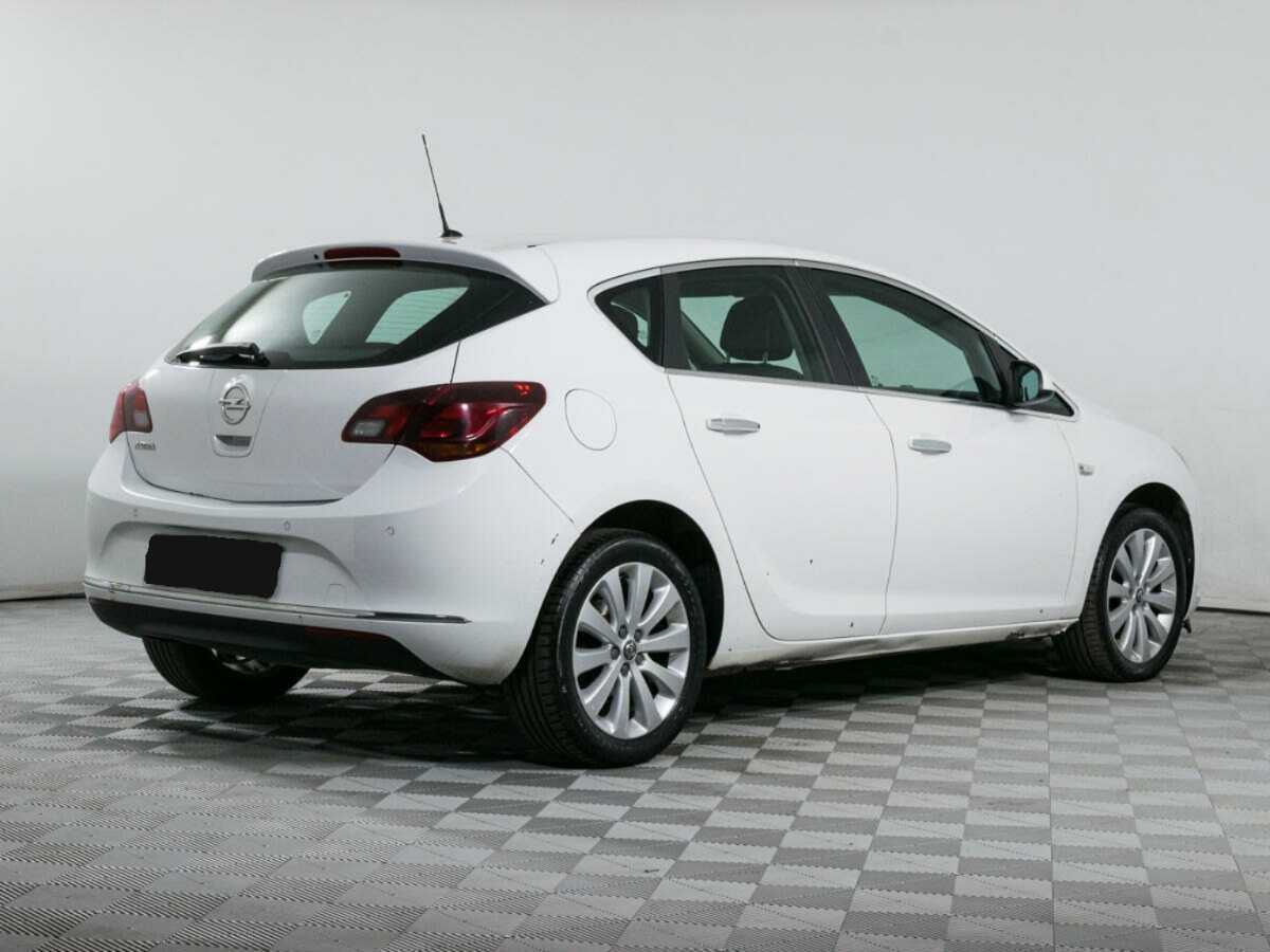 Купить Opel Astra с пробегом. Фото: #3