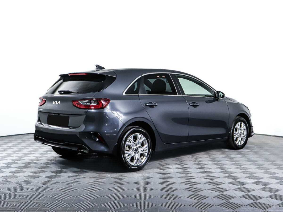 Купить Kia Ceed с пробегом. Фото: #4