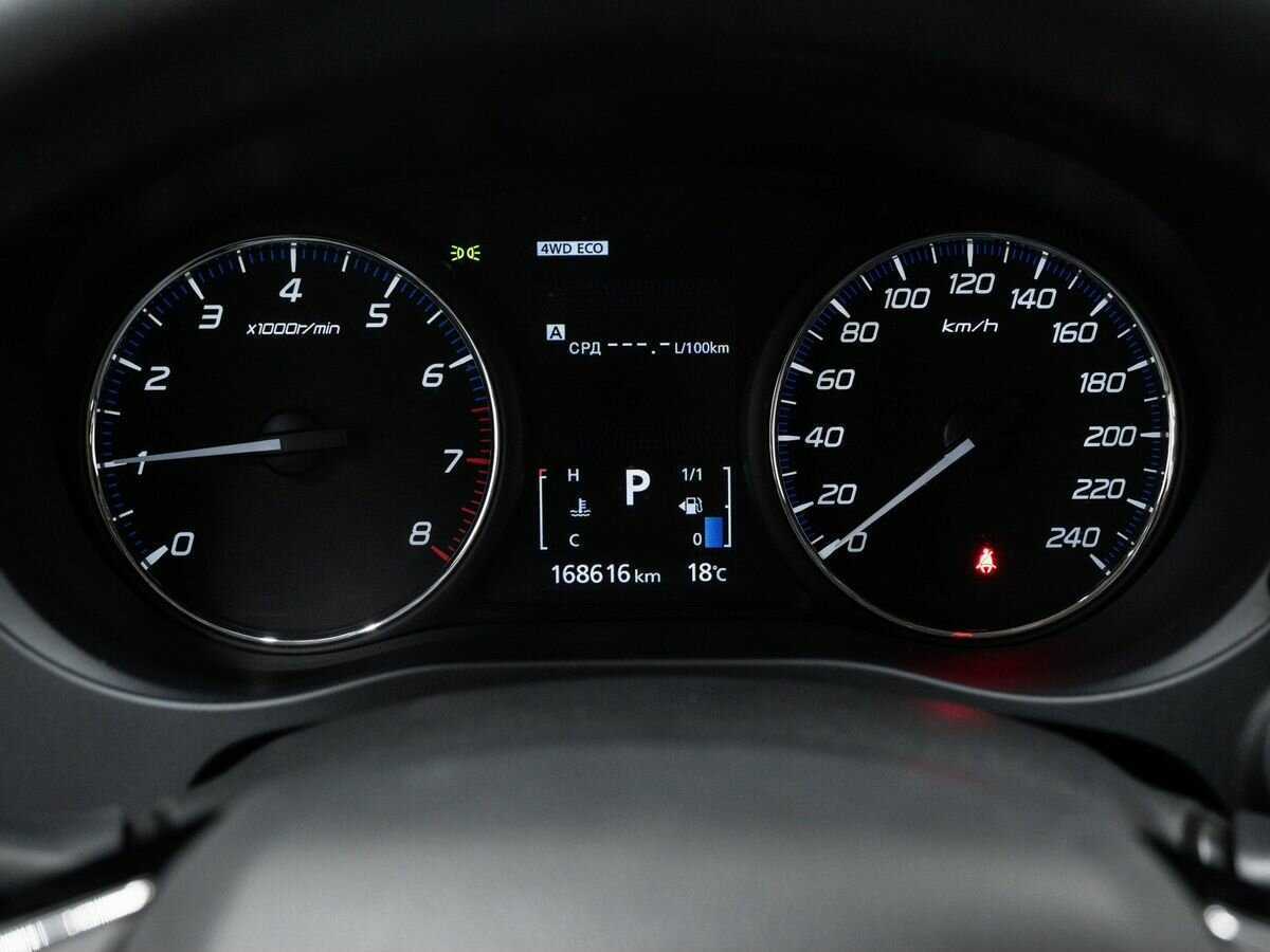 Купить Mitsubishi Outlander с пробегом. Фото: #21