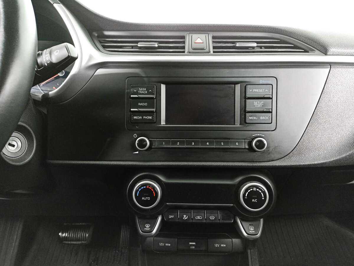 Купить Kia Rio с пробегом. Фото: #9