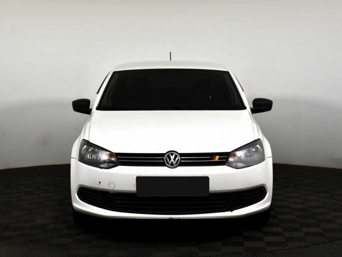 Купить Volkswagen Polo с пробегом. Фото: #1