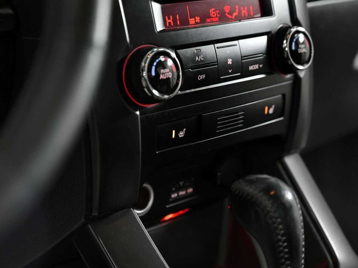 Купить Kia Sorento с пробегом. Фото: #12