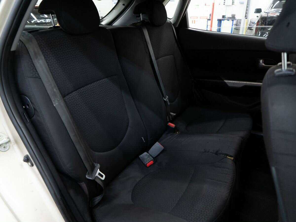 Купить Kia Rio с пробегом. Фото: #6