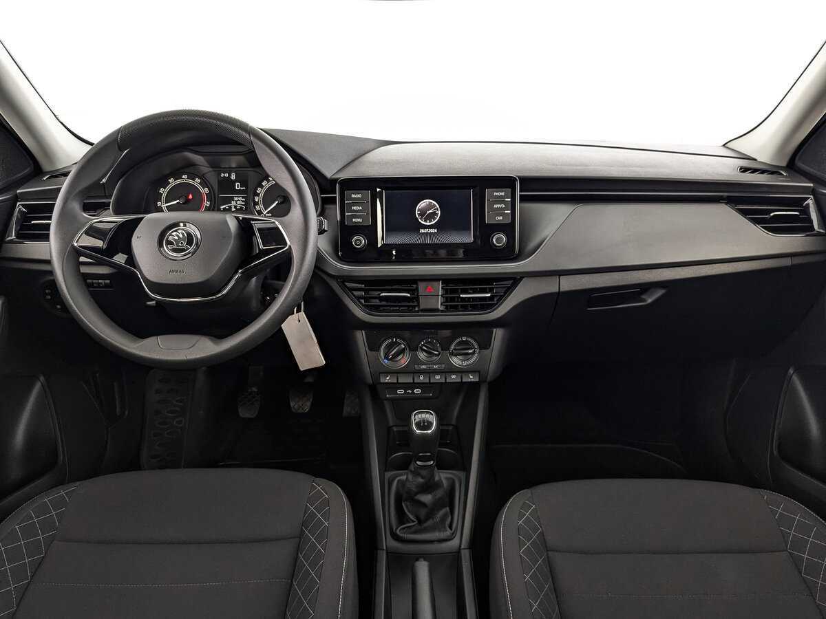 Купить Skoda Rapid с пробегом. Фото: #9