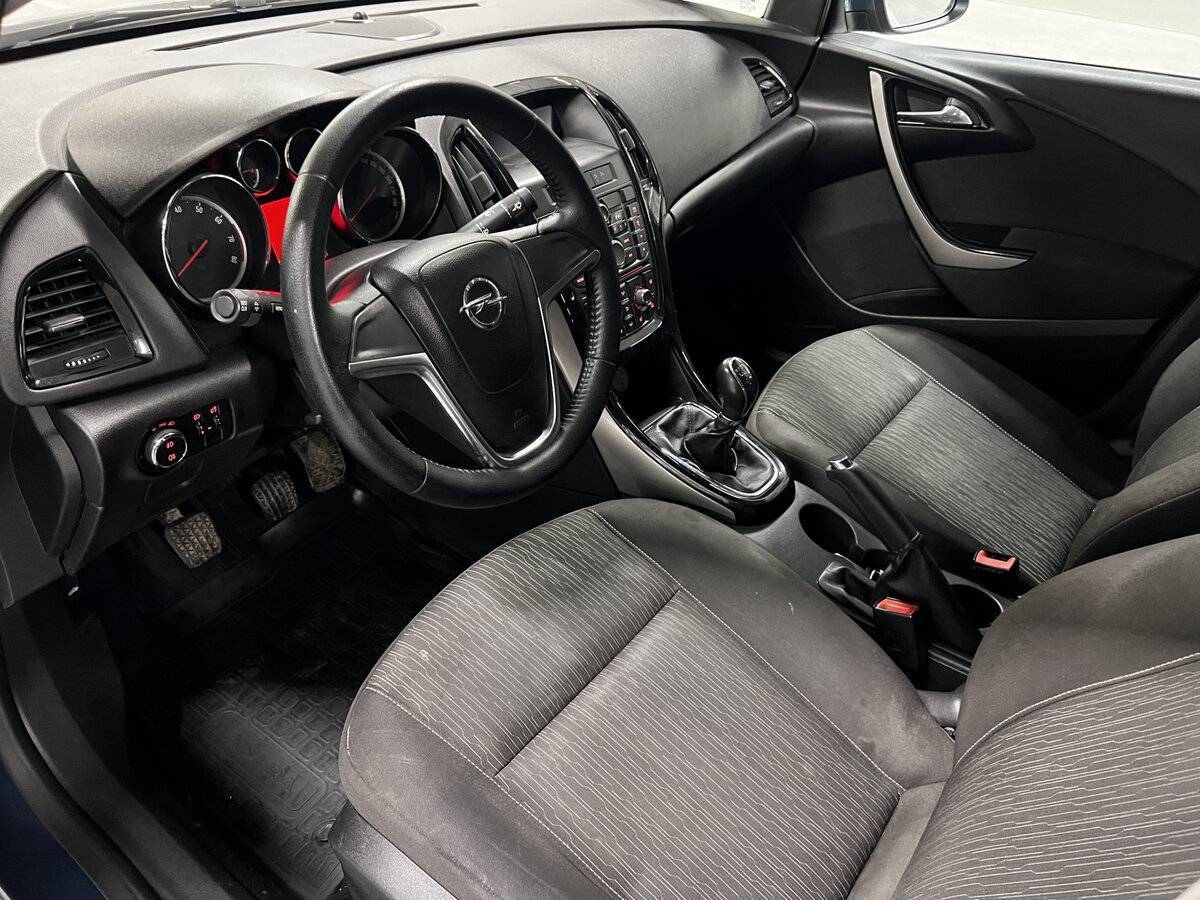 Купить Opel Astra с пробегом. Фото: #15