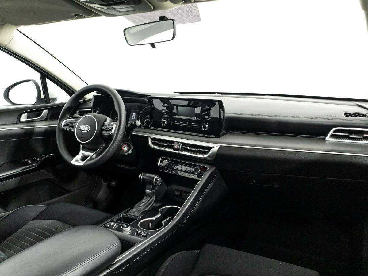 Купить Kia K5 с пробегом. Фото: #8