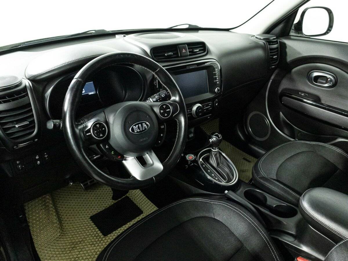 Купить Kia Soul с пробегом. Фото: #10