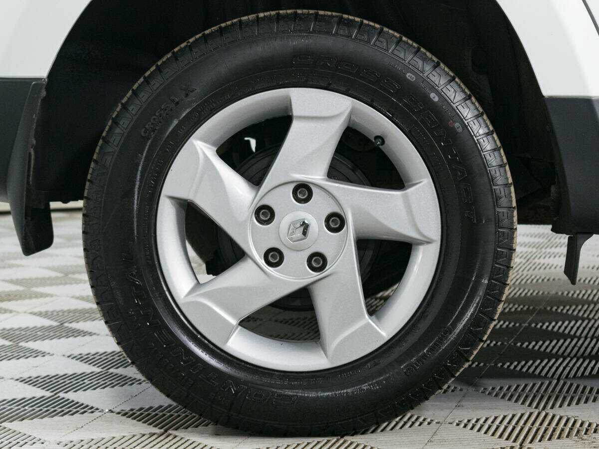 Купить Renault Duster с пробегом. Фото: #17