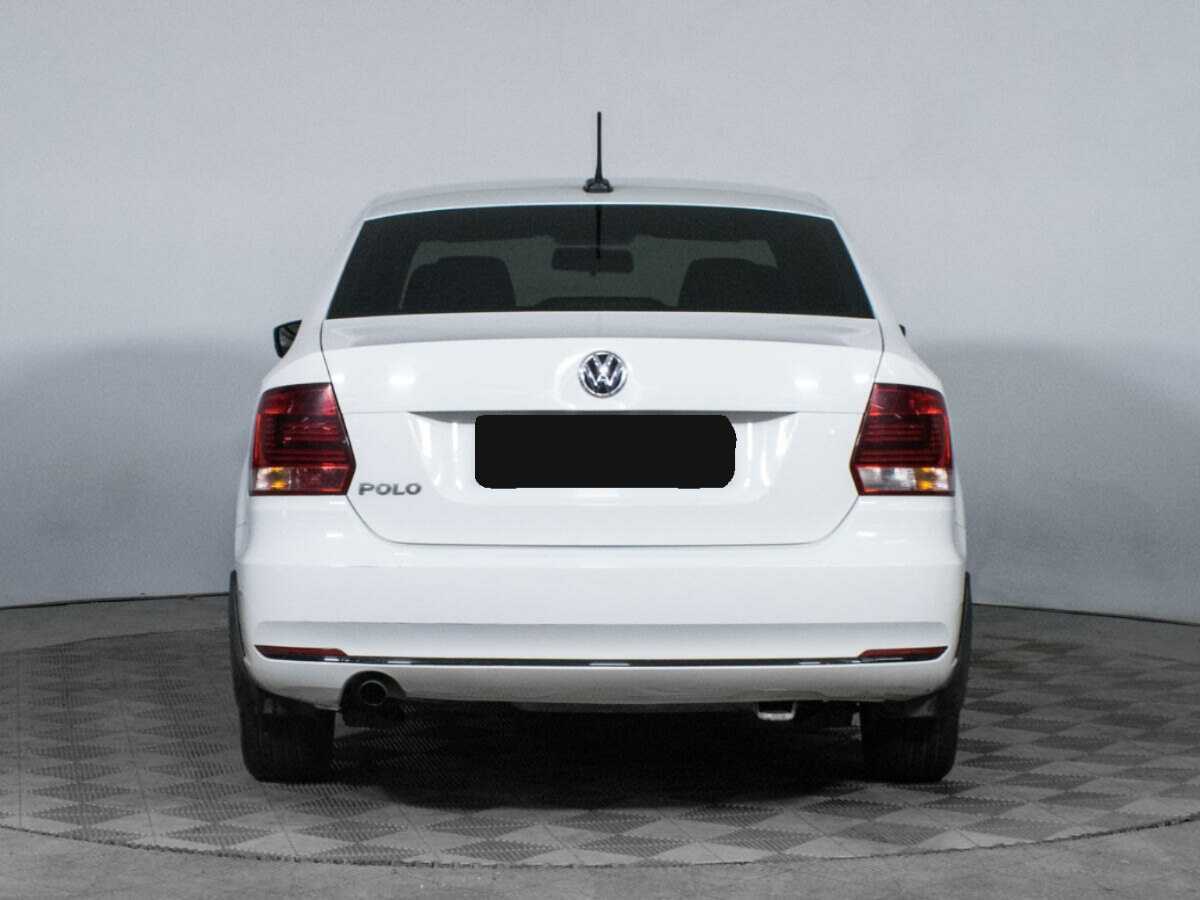 Купить Volkswagen Polo с пробегом. Фото: #5