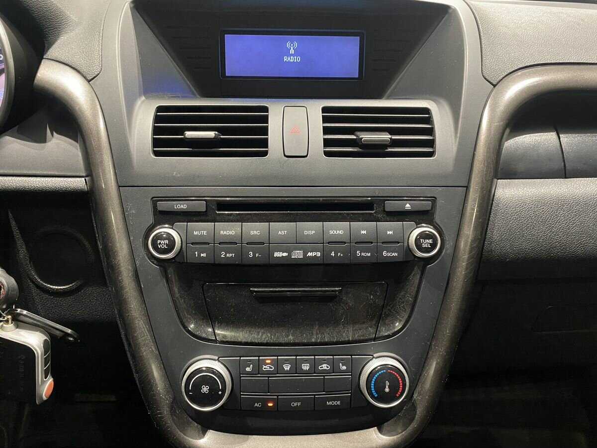 Купить FAW Besturn X80 с пробегом. Фото: #14