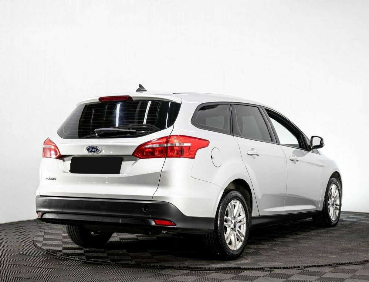 Купить Ford Focus с пробегом. Фото: #5