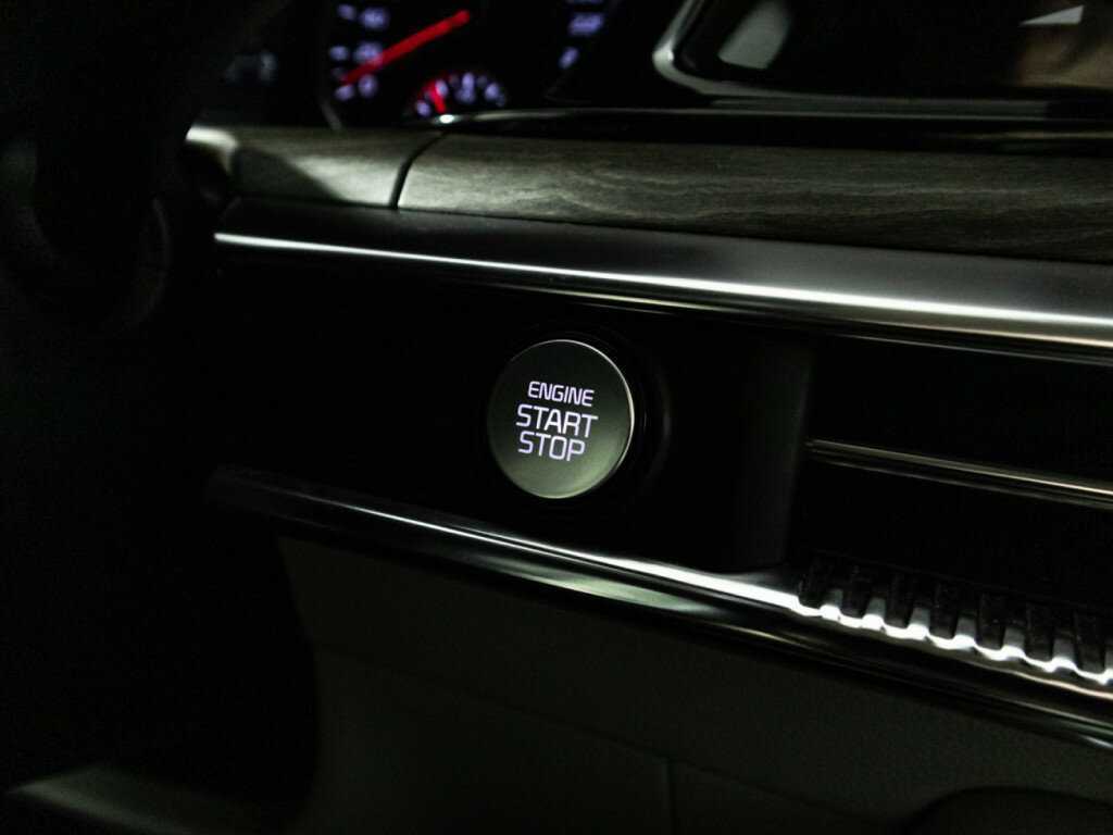 Купить Kia K5 с пробегом. Фото: #21