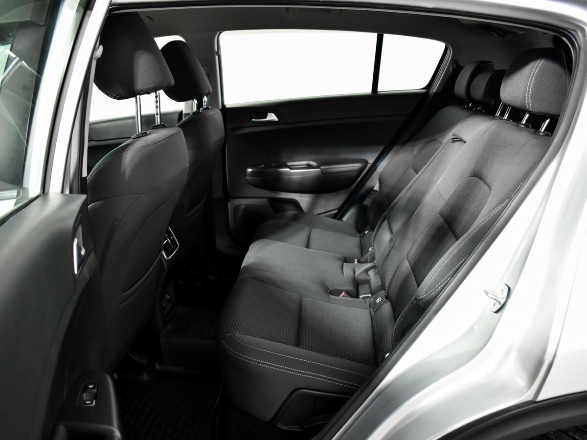 Купить Kia Sportage с пробегом. Фото: #10