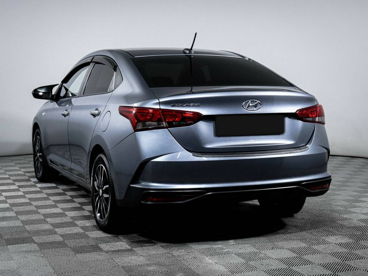 Купить Hyundai Solaris с пробегом. Фото: #5