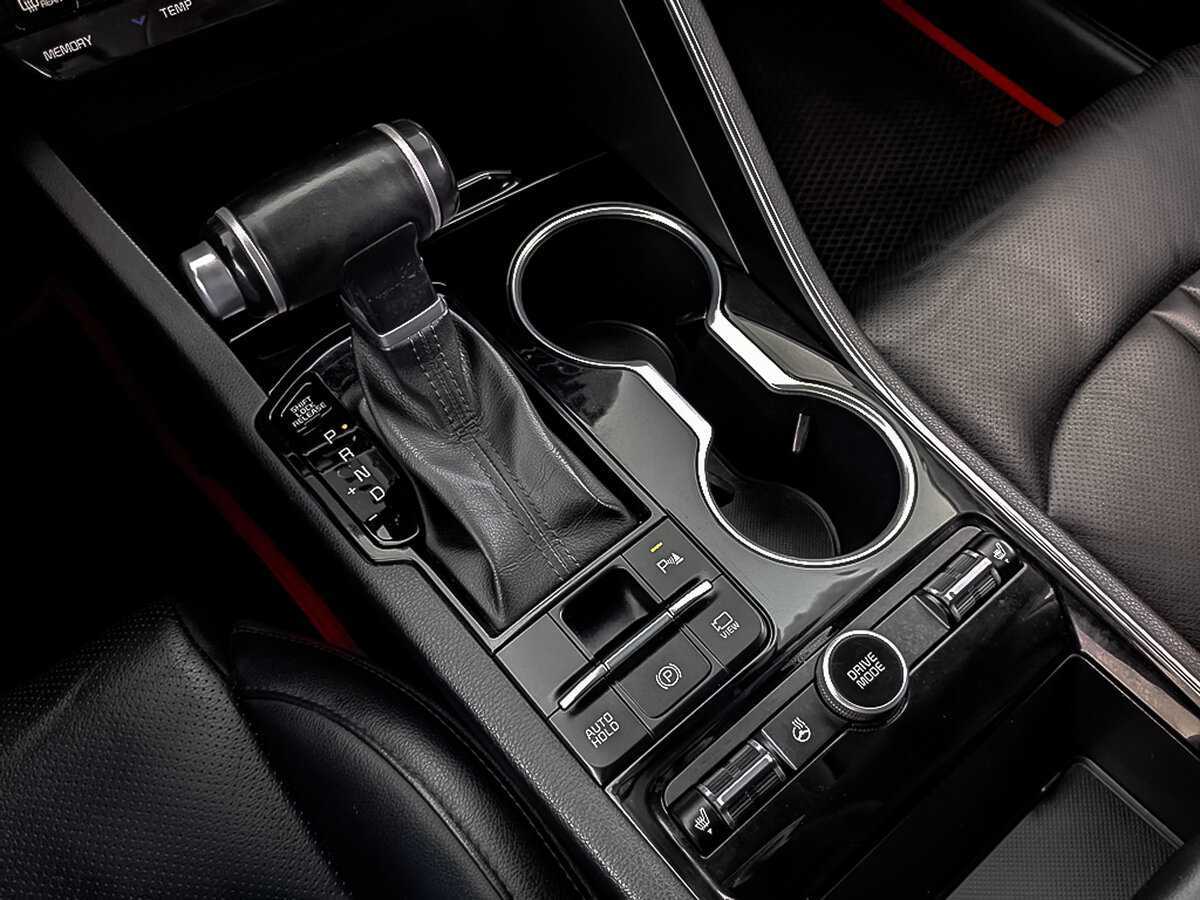 Купить Kia K5 с пробегом. Фото: #24