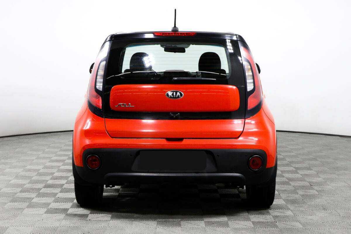 Купить Kia Soul с пробегом. Фото: #5