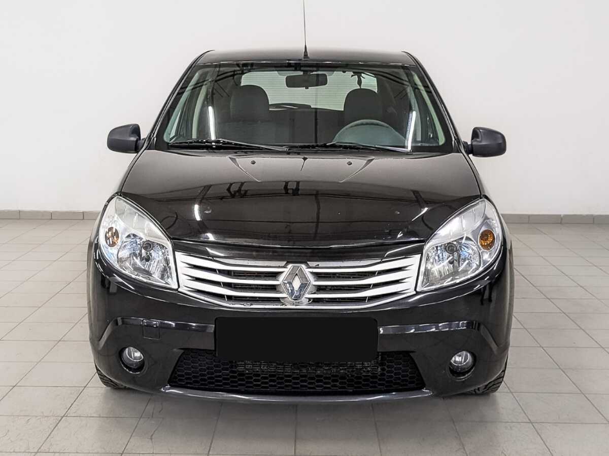 Купить Renault Sandero с пробегом. Фото: #1