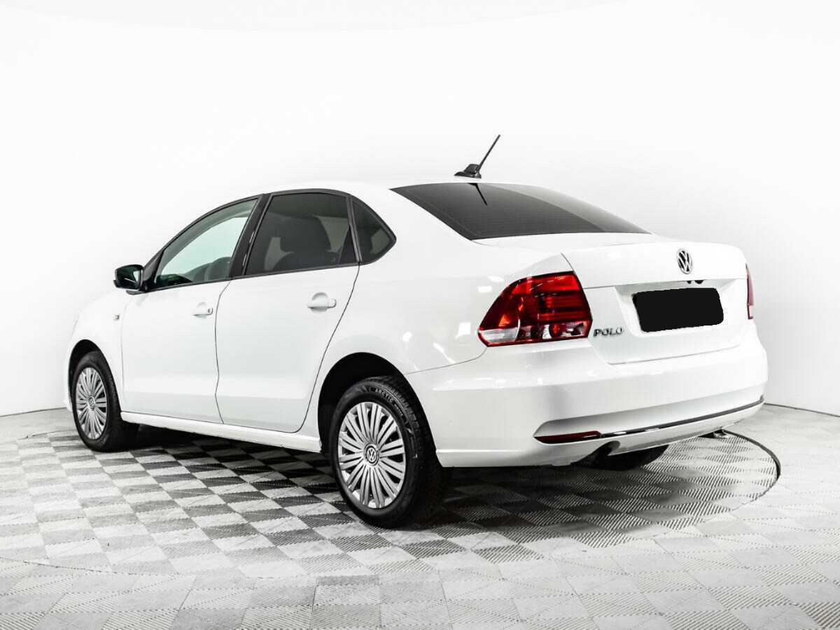 Купить Volkswagen Polo с пробегом. Фото: #5