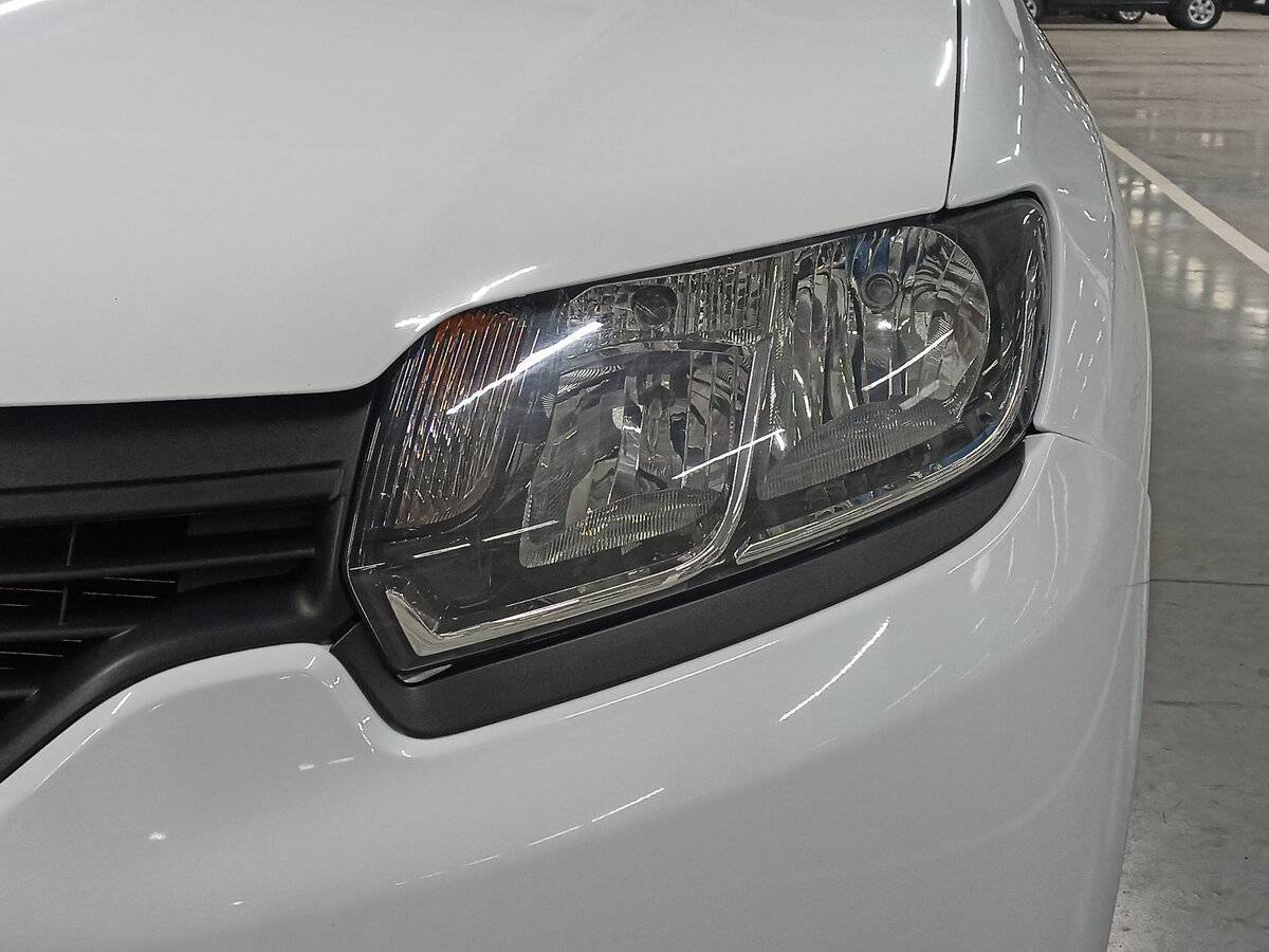 Купить Renault Logan с пробегом. Фото: #16