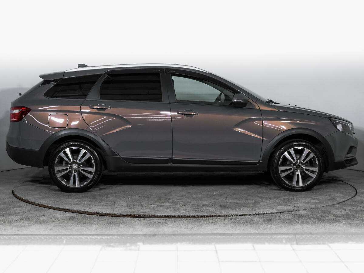 Купить Lada (ВАЗ) Vesta с пробегом. Фото: #3