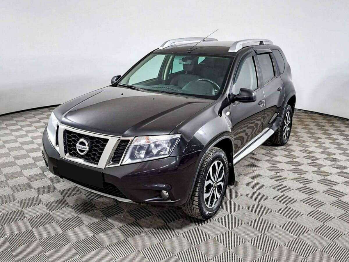 Купить Nissan Terrano с пробегом. Посмотреть фото