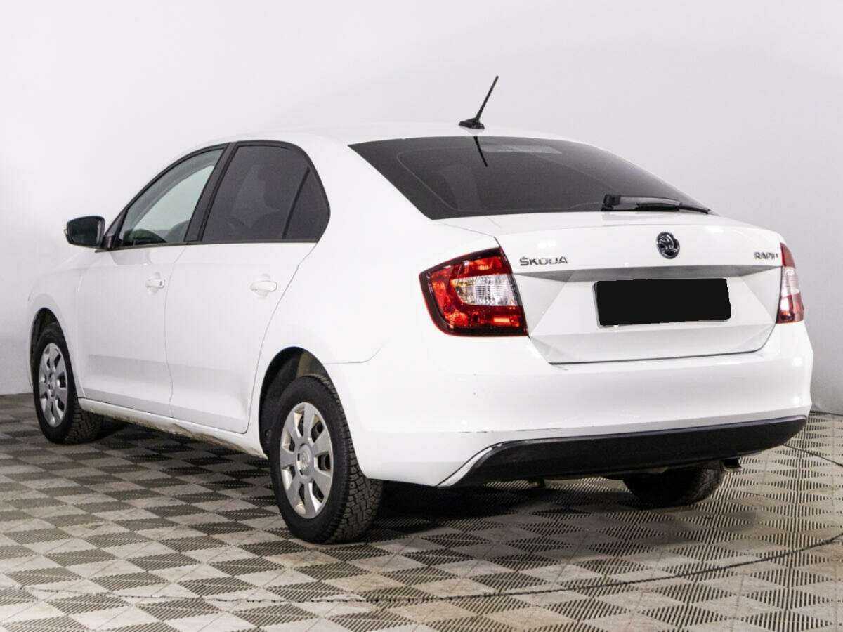 Купить Skoda Rapid с пробегом. Фото: #6