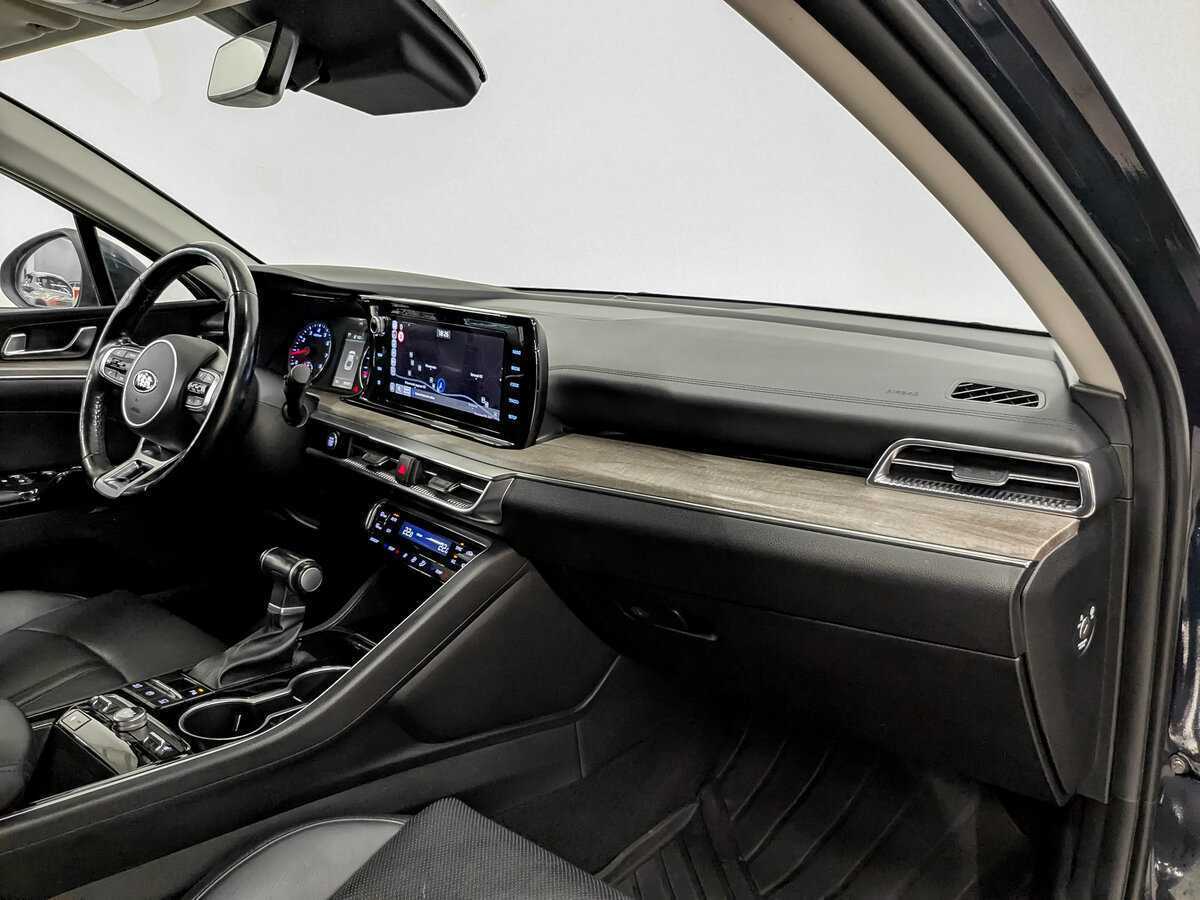 Купить Kia K5 с пробегом. Фото: #10