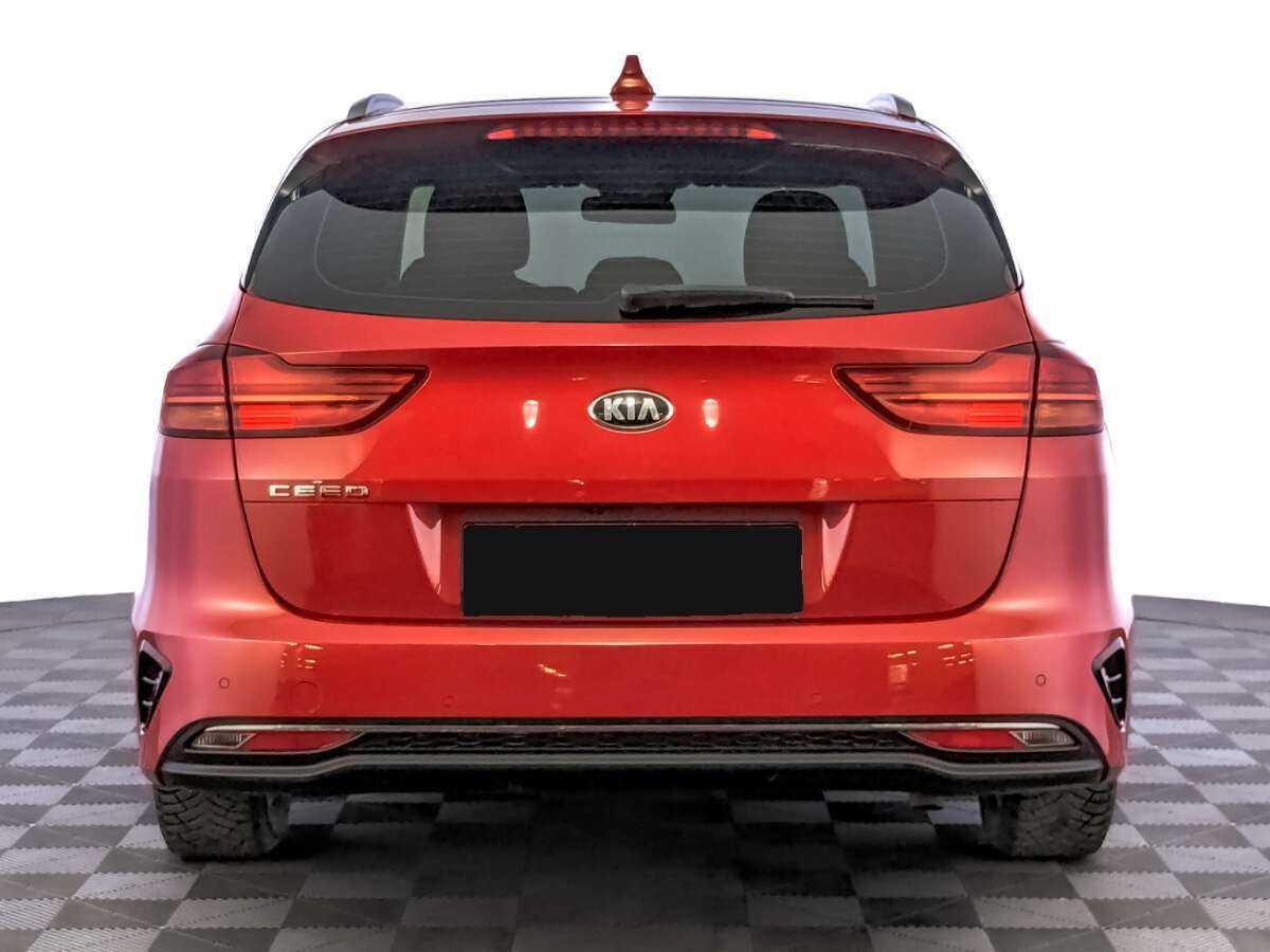 Купить Kia Ceed с пробегом. Фото: #5