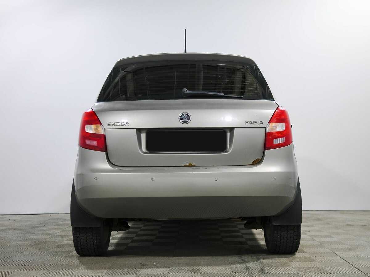 Купить Skoda Fabia с пробегом. Фото: #4