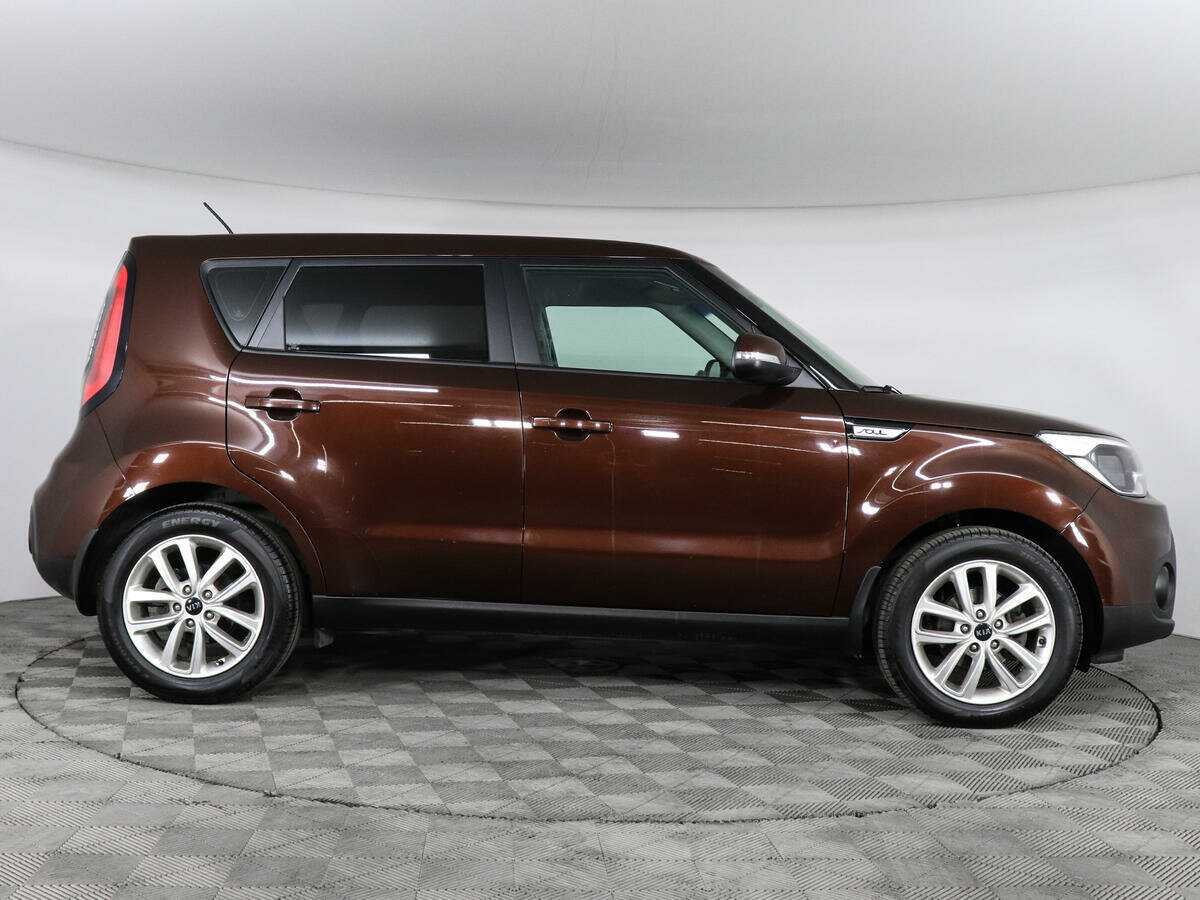 Купить Kia Soul с пробегом. Фото: #2