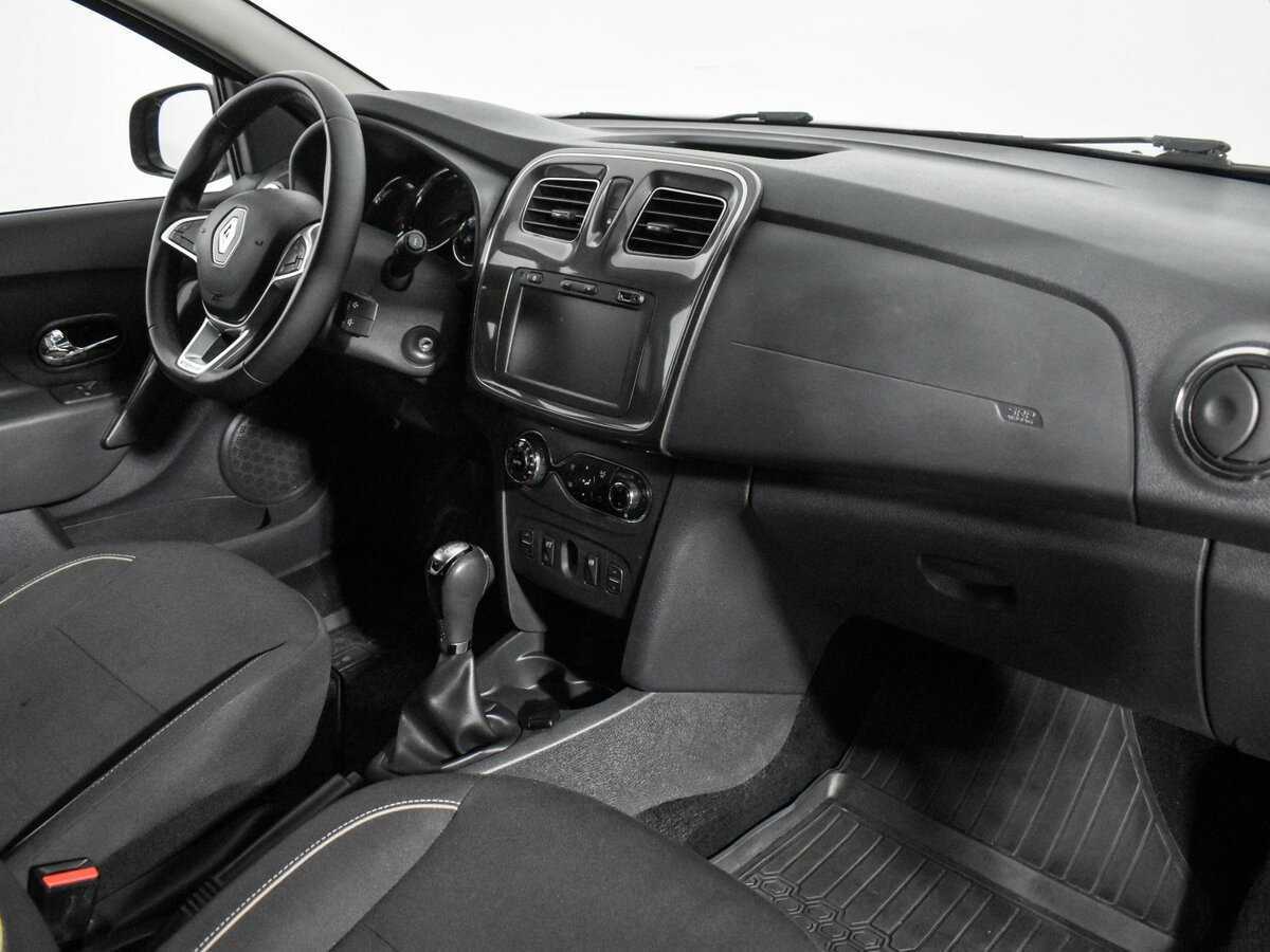 Купить Renault Sandero с пробегом. Фото: #11