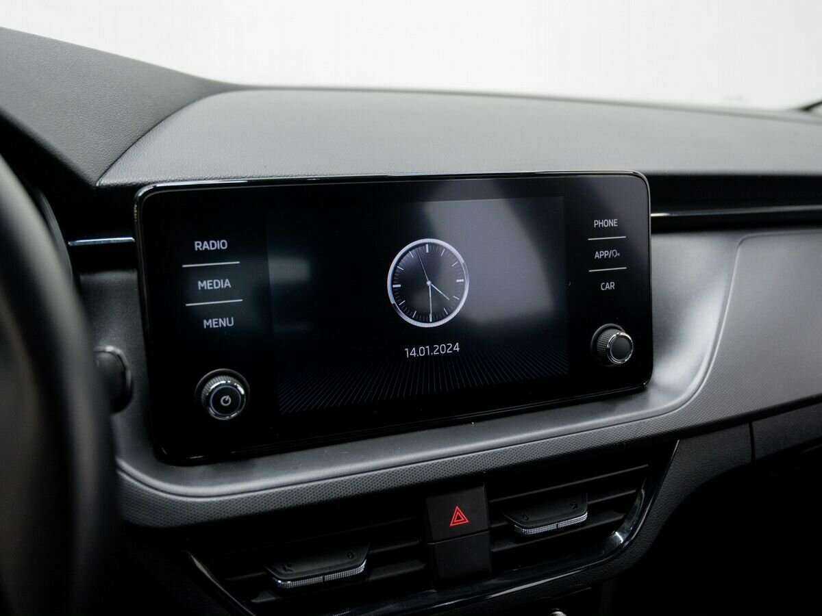 Купить Skoda Rapid с пробегом. Фото: #19