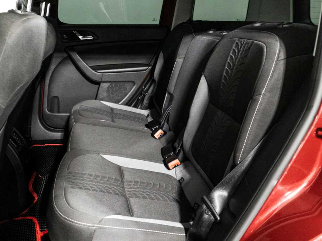 Купить Skoda Yeti с пробегом. Фото: #9