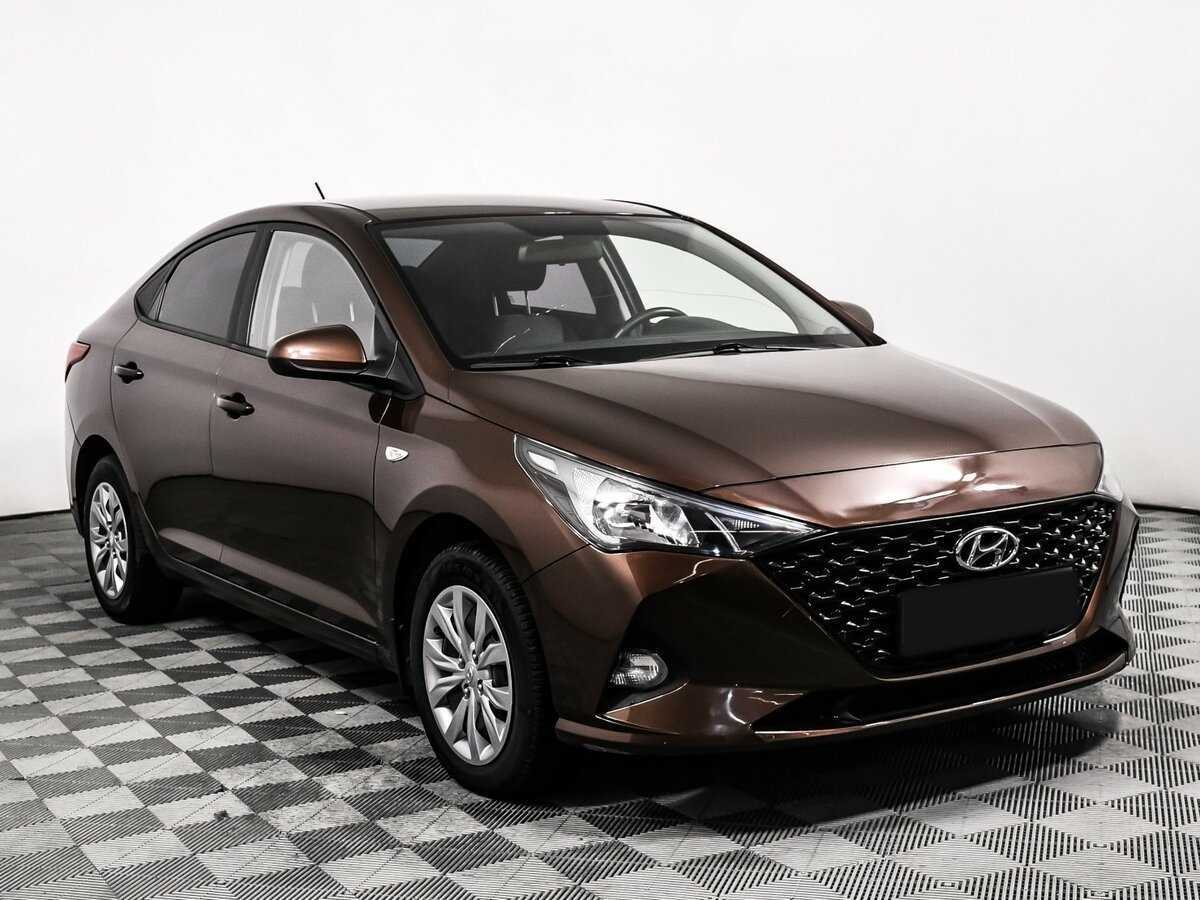 Купить Hyundai Solaris с пробегом. Фото: #2