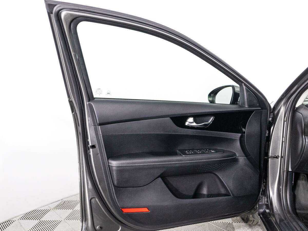 Купить Kia Cerato с пробегом. Фото: #26