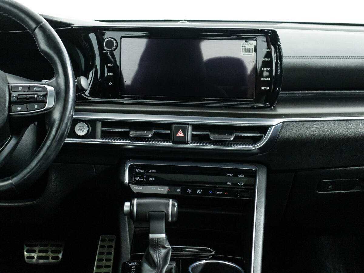 Купить Kia K5 с пробегом. Фото: #13