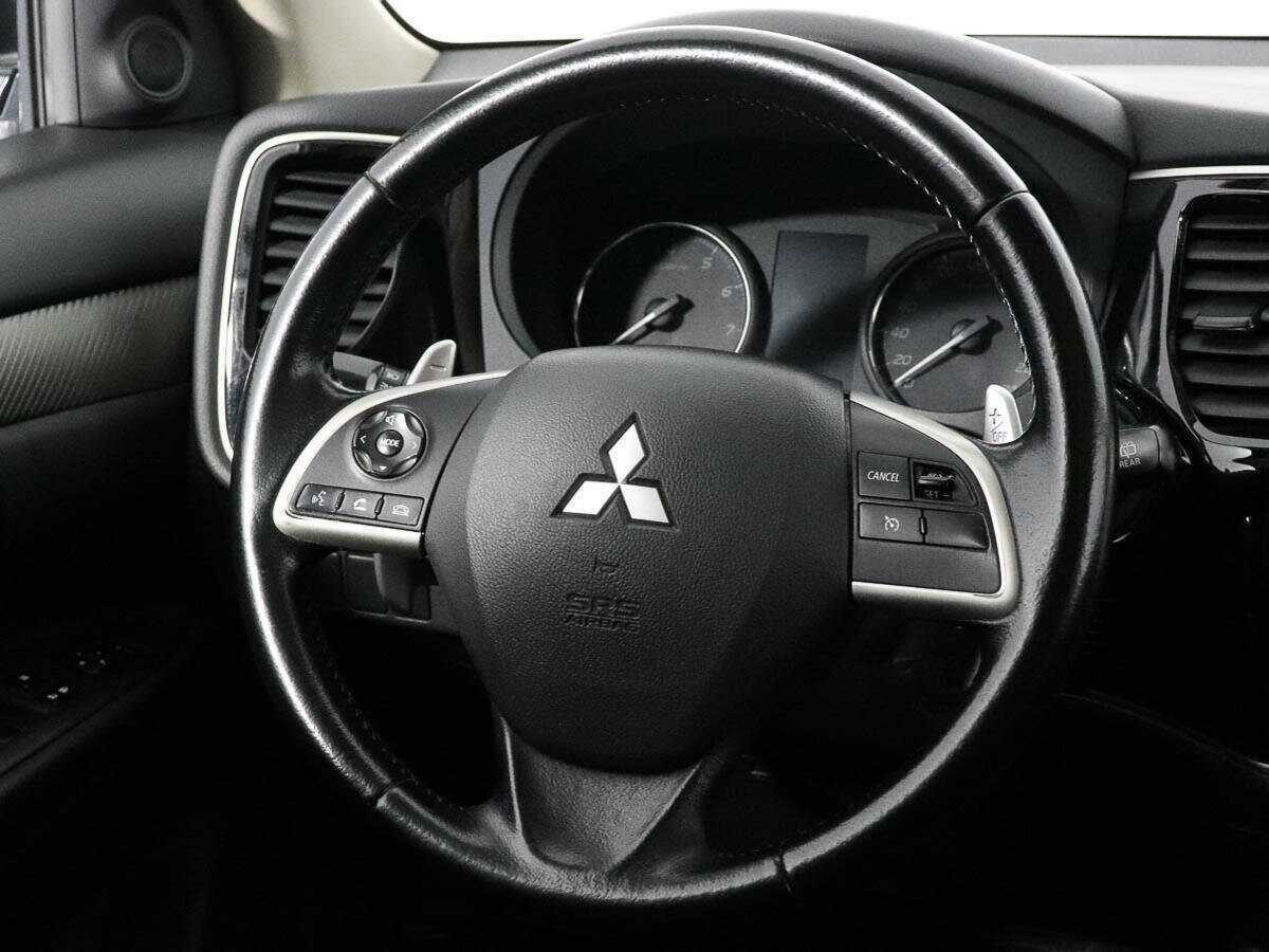Купить Mitsubishi Outlander с пробегом. Фото: #15