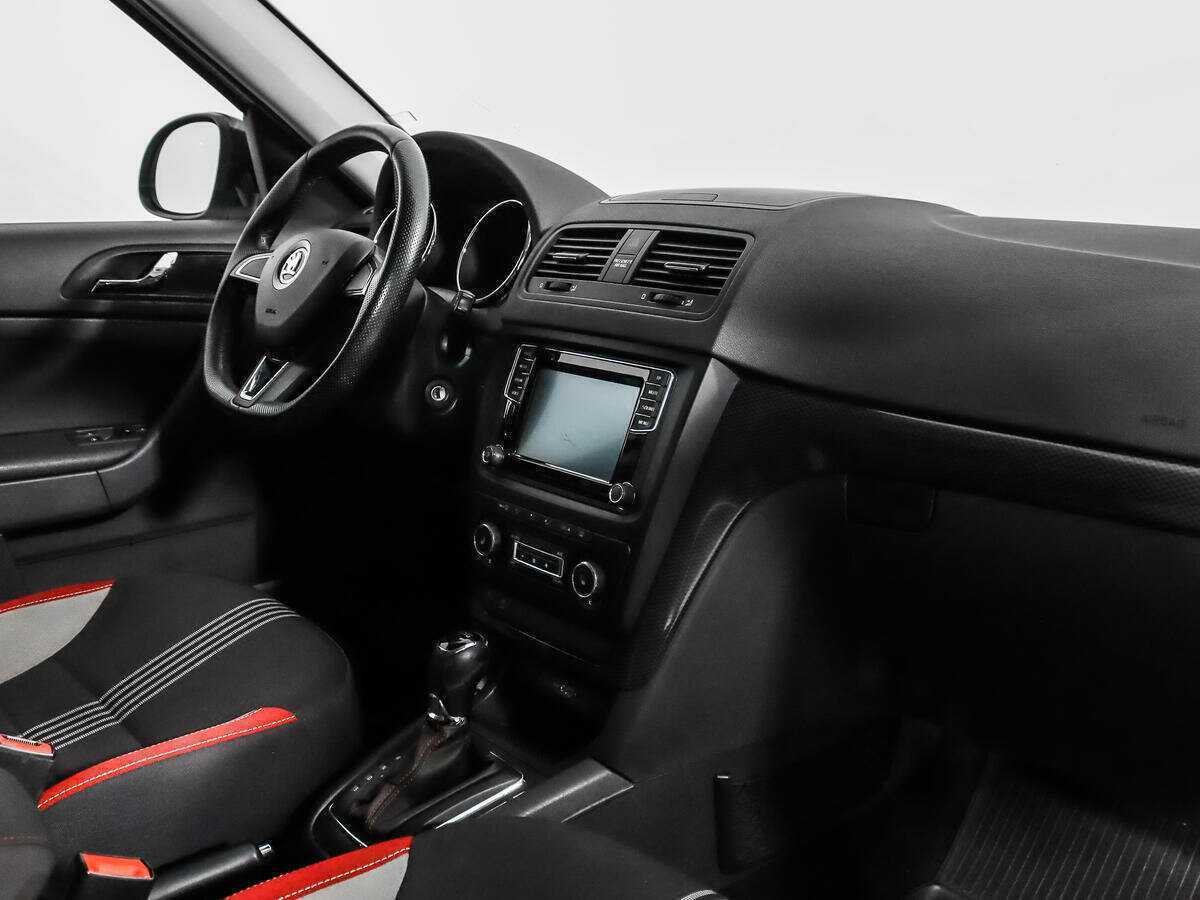 Купить Skoda Yeti с пробегом. Фото: #10