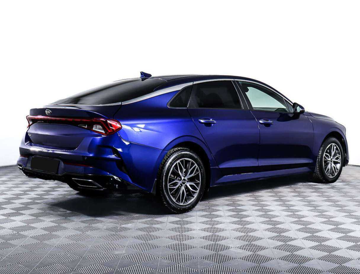 Купить Kia K5 с пробегом. Фото: #4