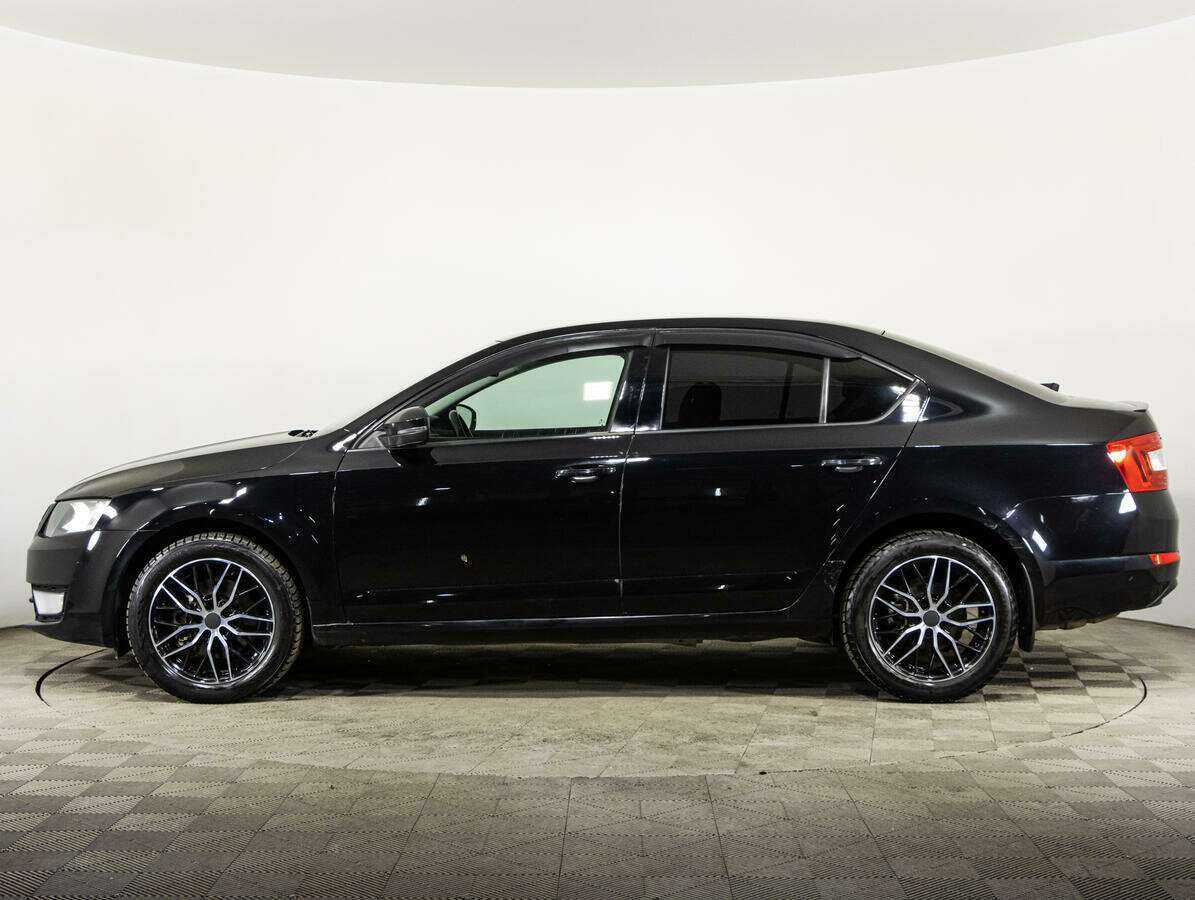 Купить Skoda Octavia с пробегом. Фото: #7