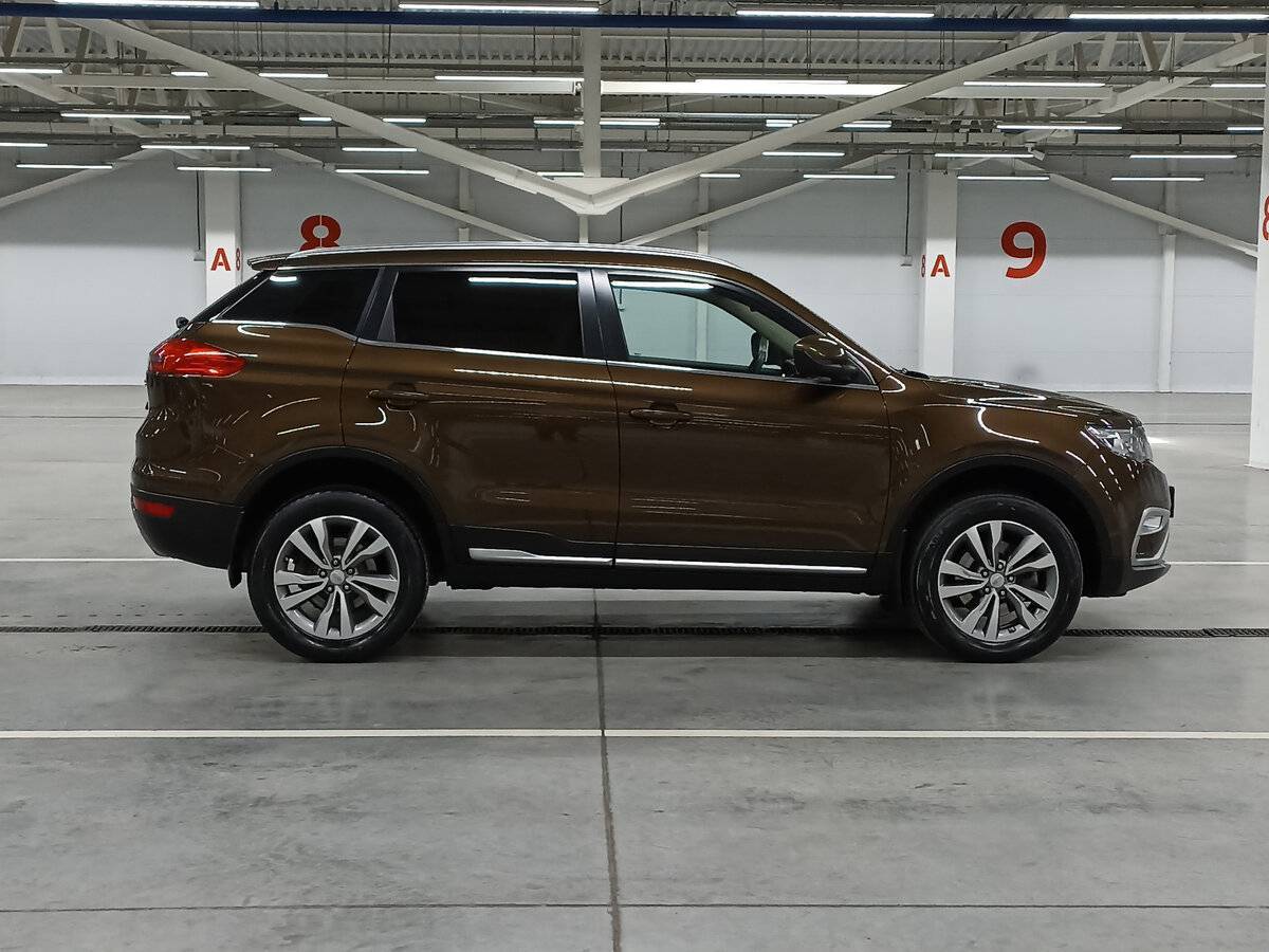 Купить Geely Atlas с пробегом. Фото: #3