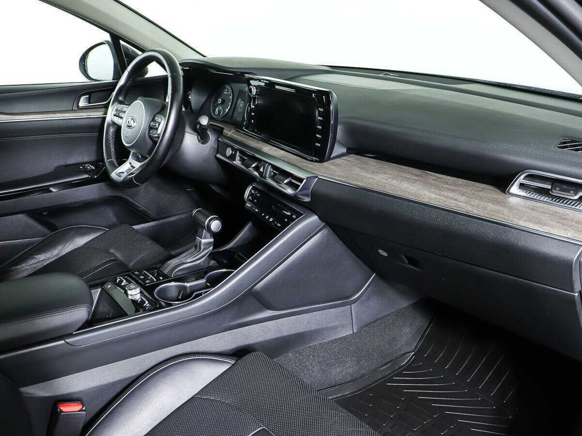 Купить Kia K5 с пробегом. Фото: #7